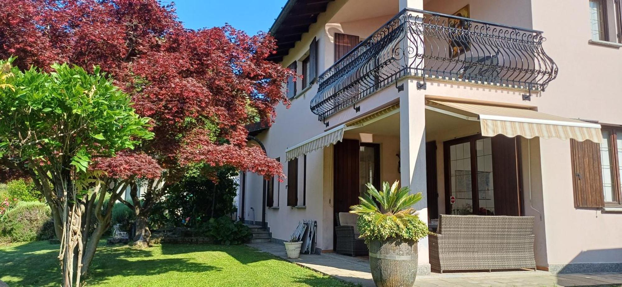Villa Azalea San Fermo della Battaglia Exterior foto